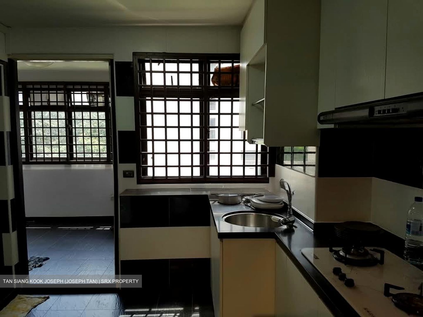 Blk 40 Ansar Garden (Bedok), HDB 3 Rooms #580725351